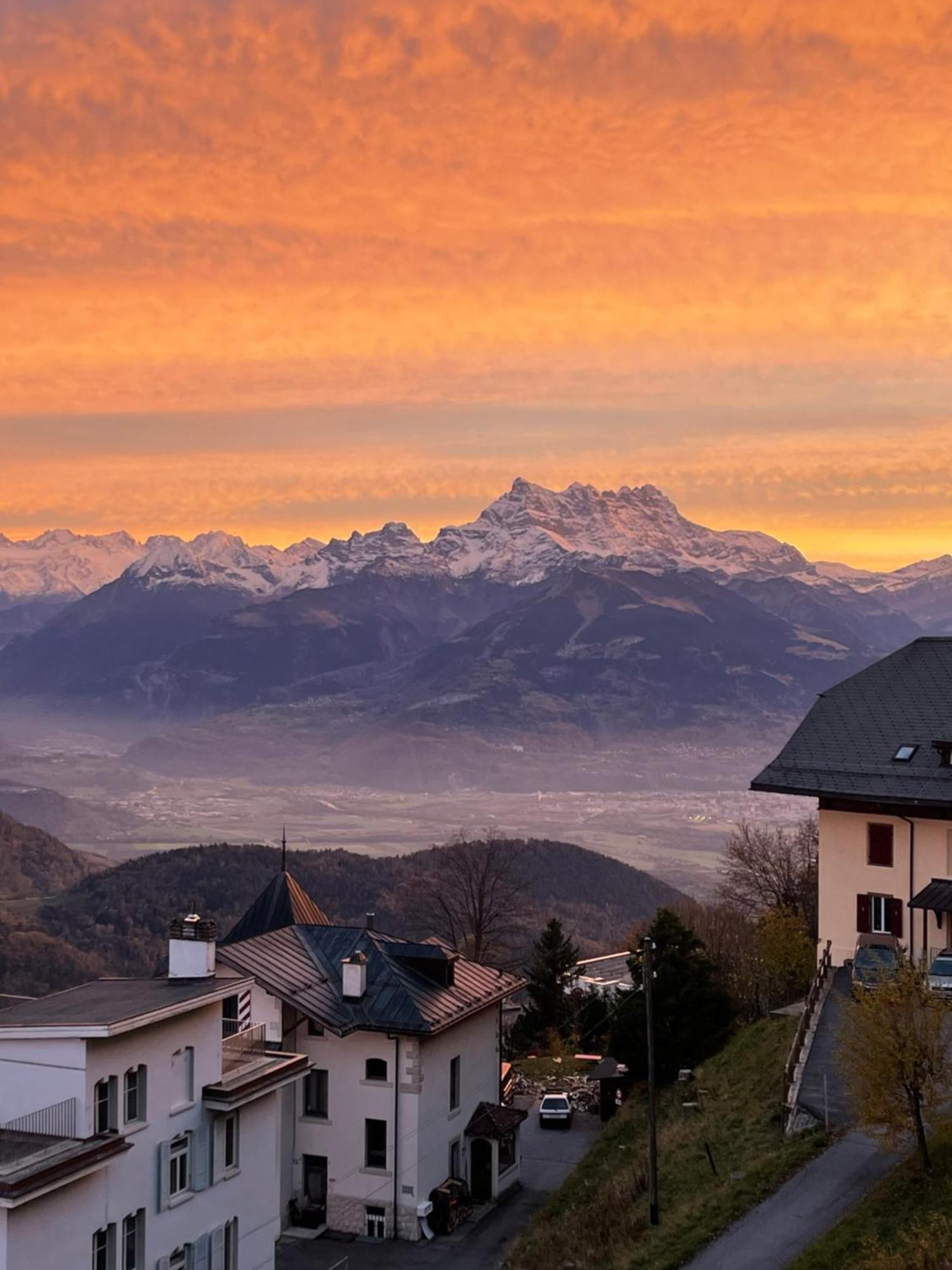 Charmant Appartement Au Vagabond Leysin Exterior foto